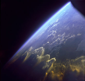 Atmosphère terrestre vue depuis l'espace